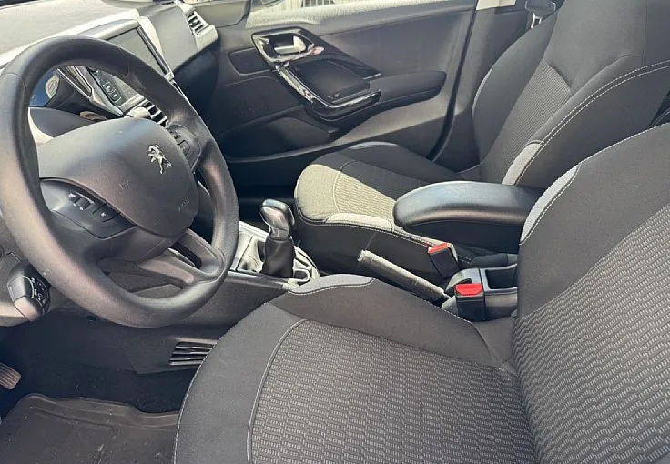 Zunanja slika - Peugeot 208 - 1.2 PureTech 83 Premium Pack - AVT.- KLIMA - 7