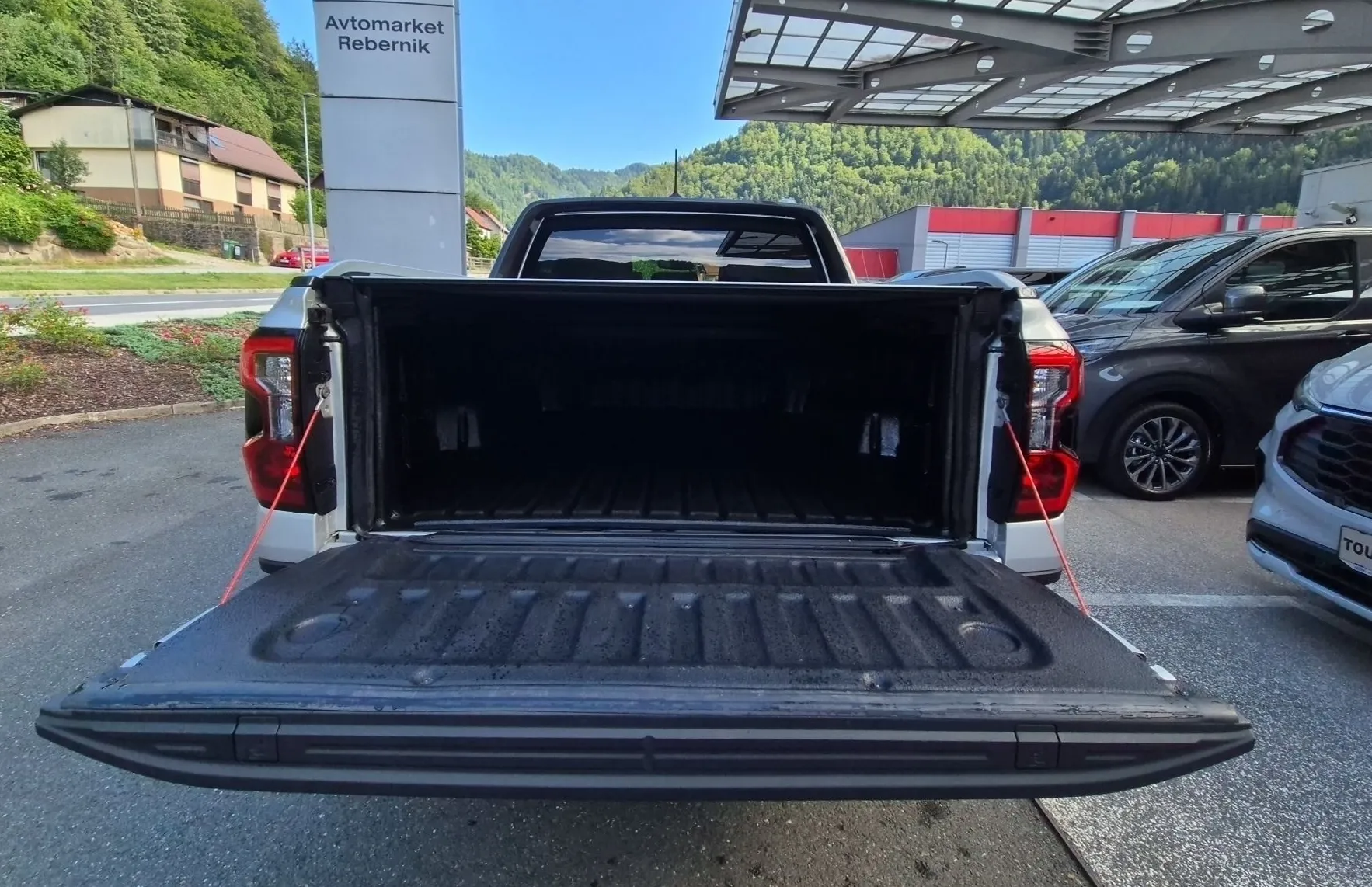 Zunanja slika - Ford Ranger - WILDTRAK 3.0 EcoBlue 240PS V6 A10 e-4WD-SLO-1.LAST - 9