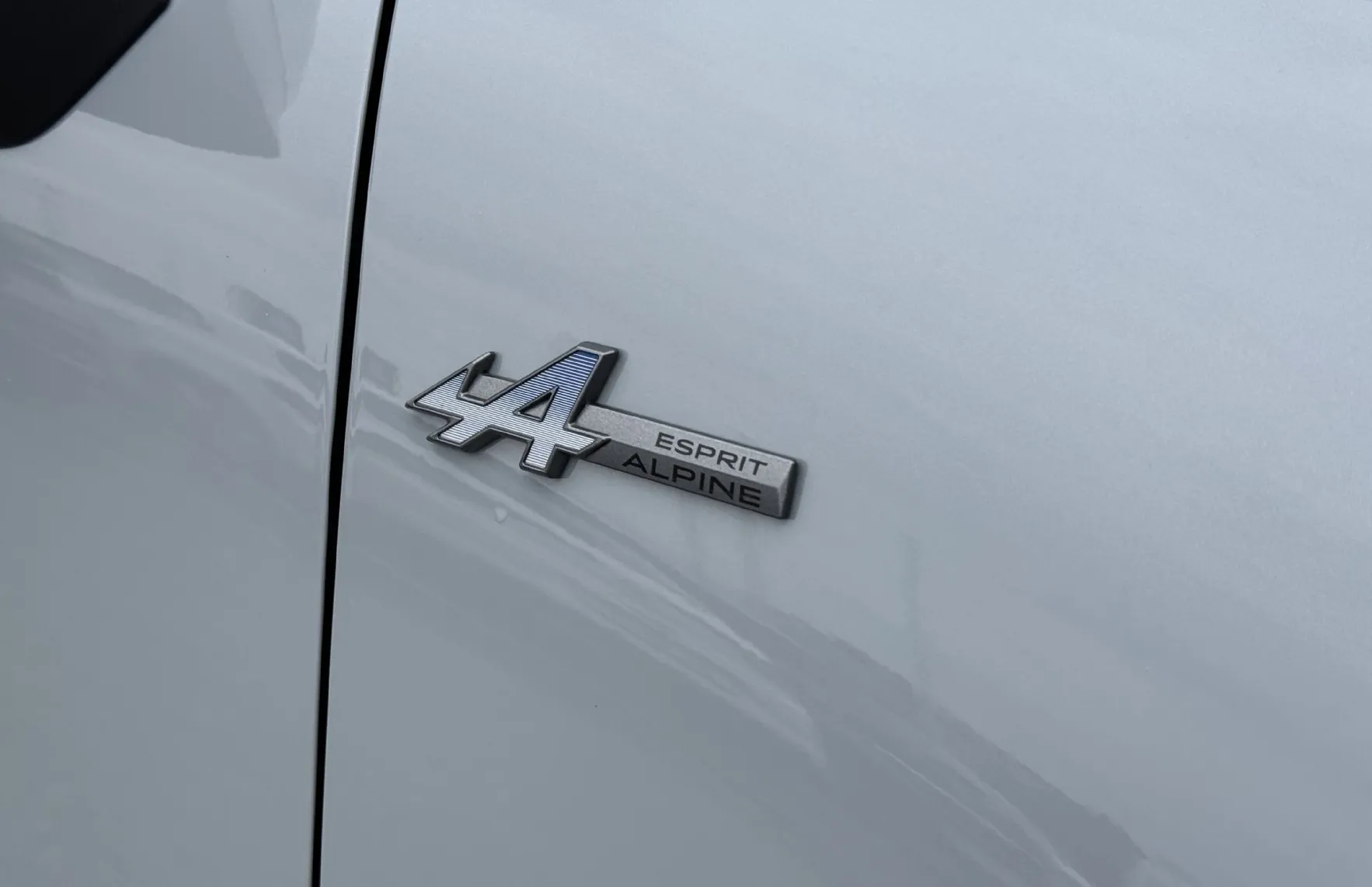 Zunanja slika - Renault Clio - E-Tech 160 ESPRIT ALPINE - 5