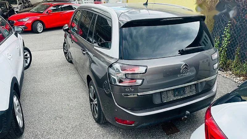 Zunanja slika - Citroën C4 - BlueHDi 150 S S Feel NAVI USNJE.PDC. KAMERA - 3