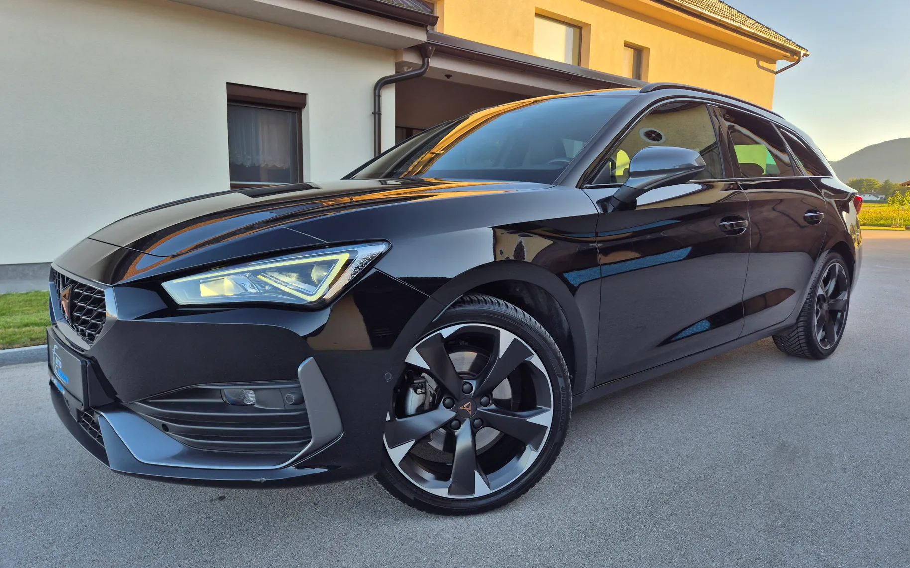 Zunanja slika - Cupra Leon - ST 2.0 TDI DSG - 2