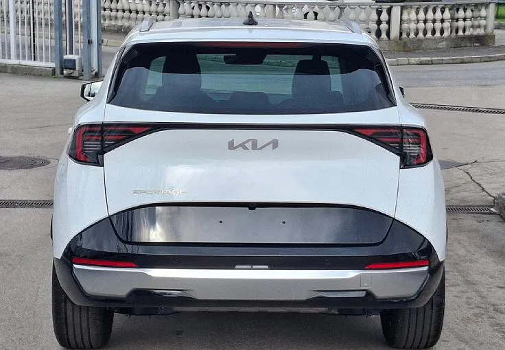 Zunanja slika - KIA Sportage - 2WD 1.6 T-GDI PHEV EX Style Avt. - 5