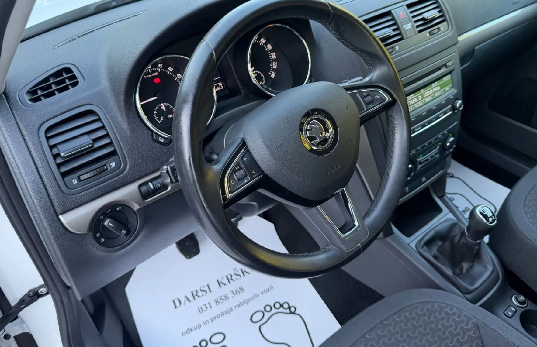 Zunanja slika - Škoda Yeti - 4x4 2.0TDI 140PS 112.000km BI-XENON SLOVENSKA - 16