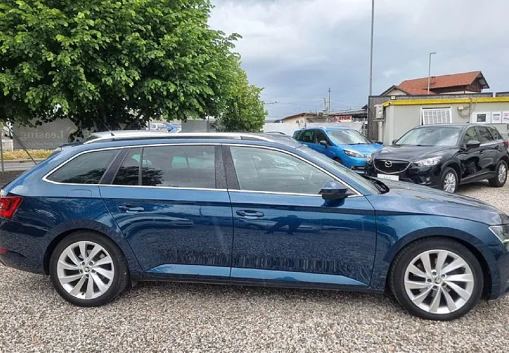 Zunanja slika - Škoda Superb - Combi 2.0 TDI-SLO POREKLO-1. LASTNIK-BREZ POLOGA - 5