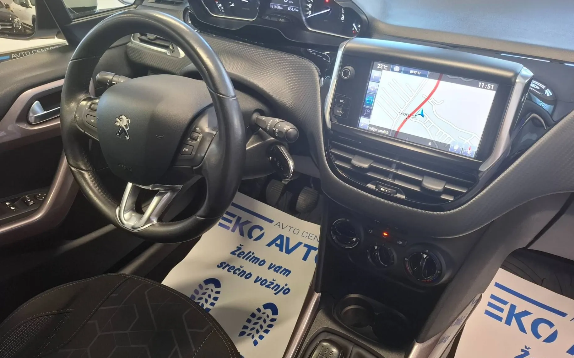 Notranja slika - Peugeot 2008 - 1.6 BlueHDi LED-NAVI-PDC-KREDIT BREZ POLOGA... - 7