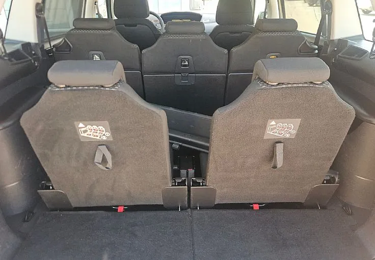 Zunanja slika - Citroën C4 Grand Picasso - 1.6 HDi 111ks °7-SEDEŽEV° °REDNO VZDRŽEVAN° - 12