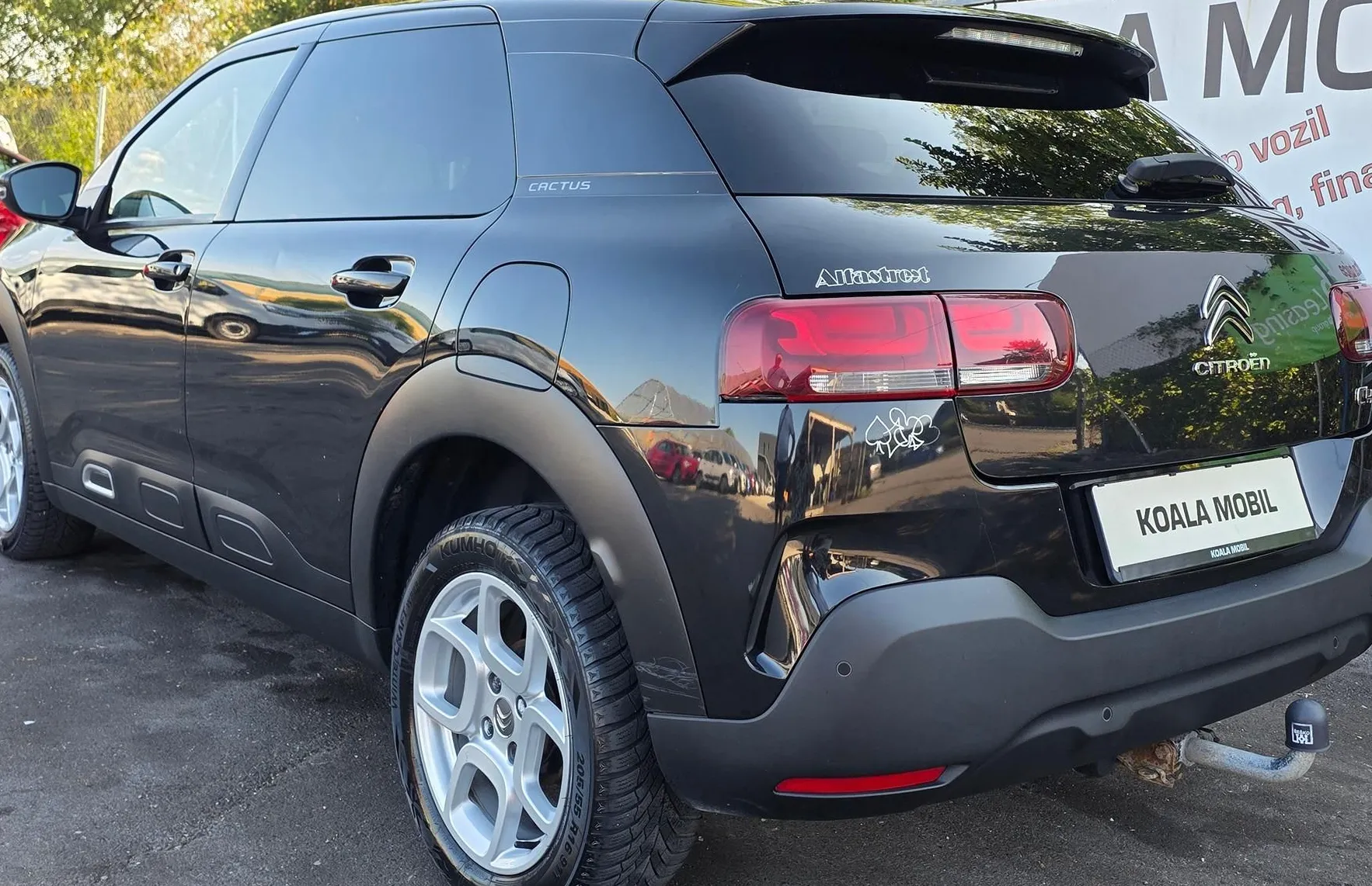 Zunanja slika - Citroën C4 Cactus - 1.2 PURETECH 110 S S SHINE LED-SLOVENSKI-1.LASTNIK - 6