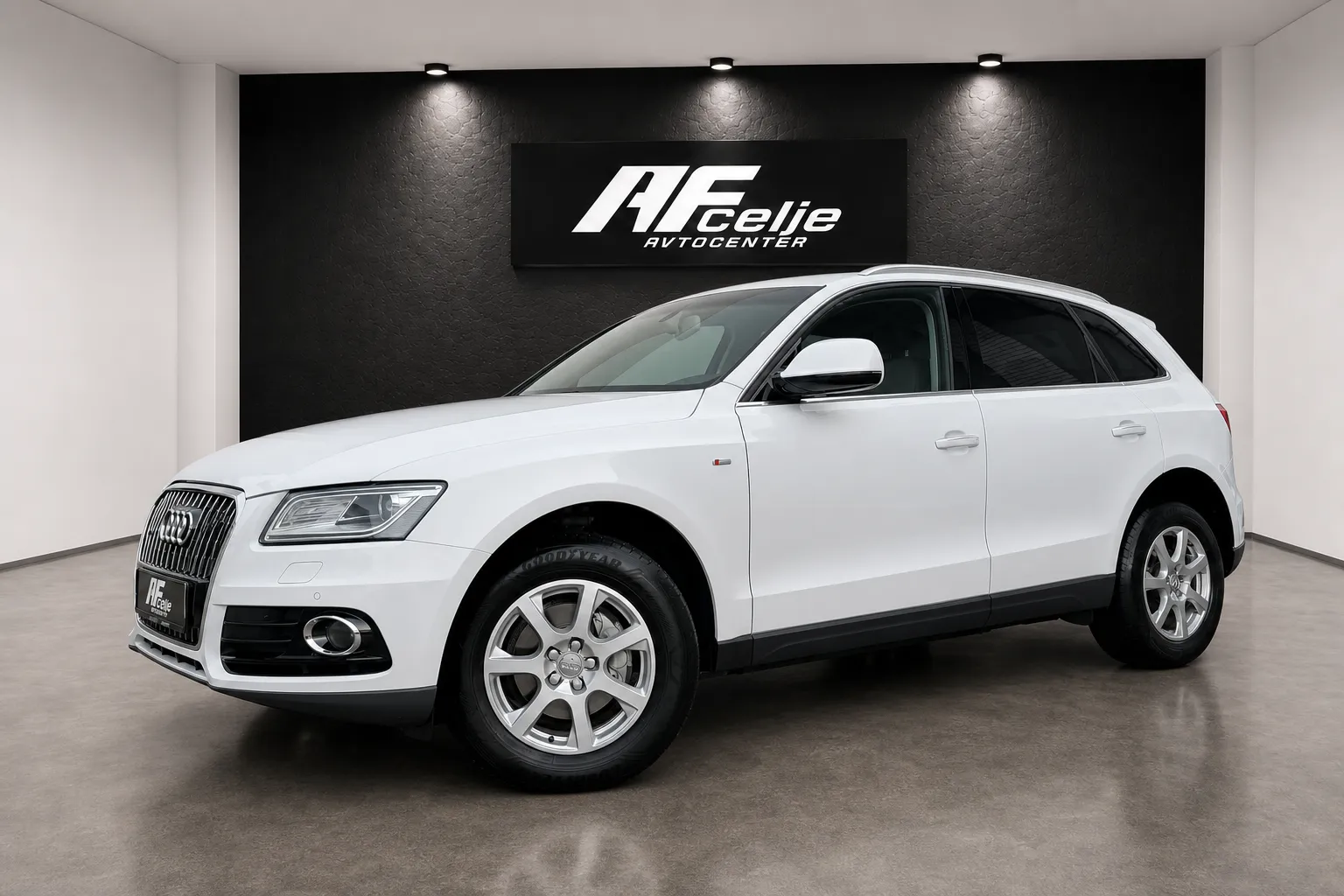 Zunanja slika - Audi Q5 - 2.0 TDI-XENON+LED-LIZING ZA TUJCE-ODLIČEN... - 1