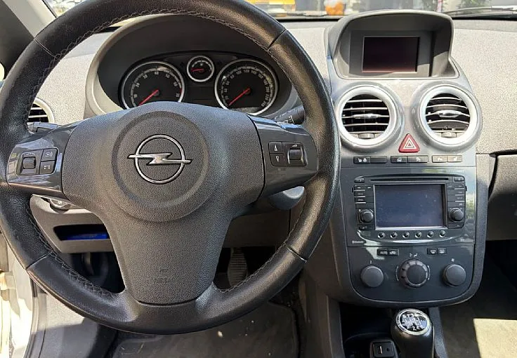 Zunanja slika - Opel Corsa - 1.6 TURBO OPC line - 150 KM - 10