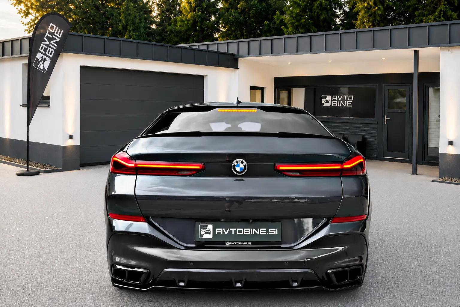 Zunanja slika - BMW serija X6: - xDrive 40i+M PAKET+PANO+22COL+ICONIC GLOW - 5