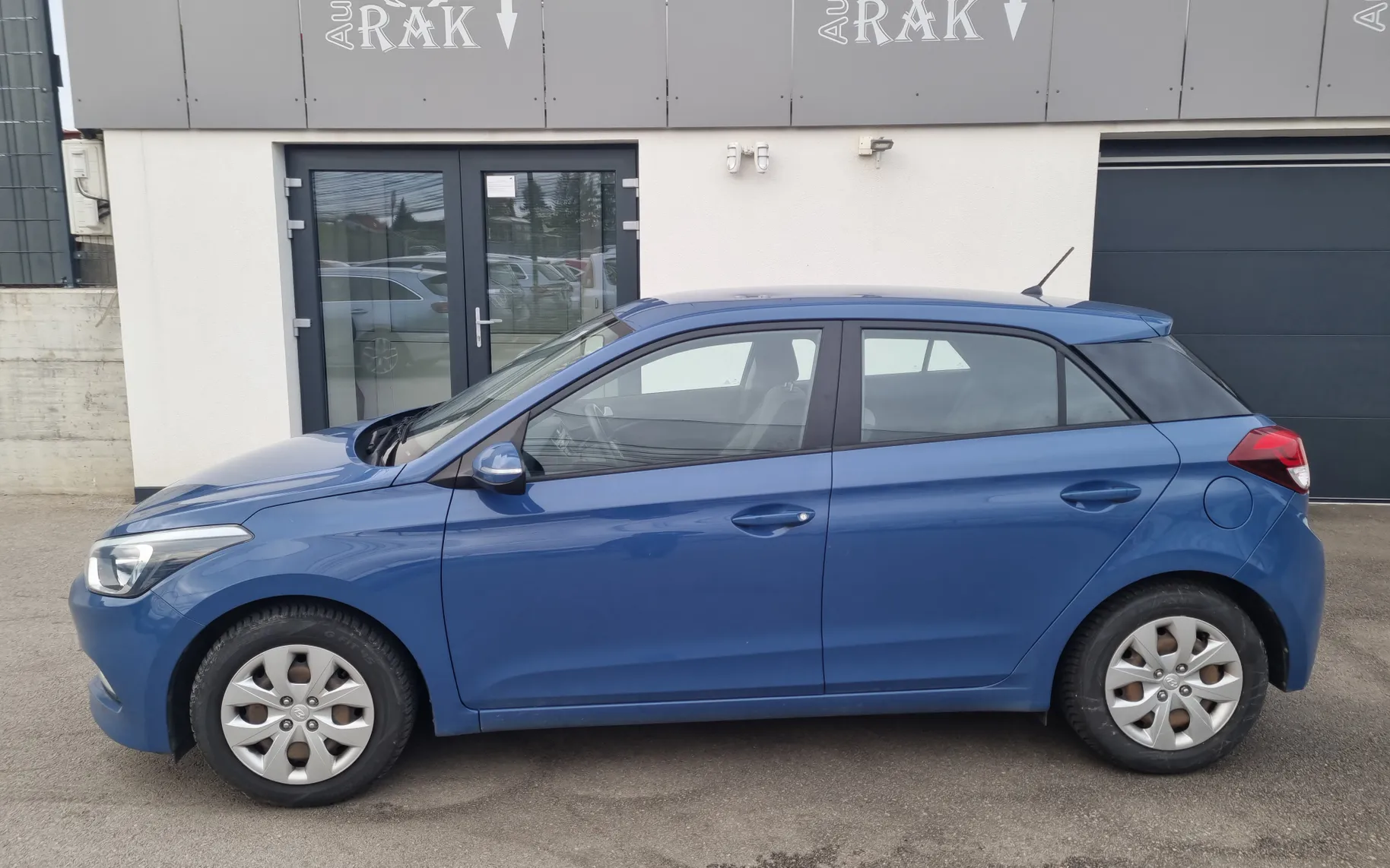 Hyundai i20