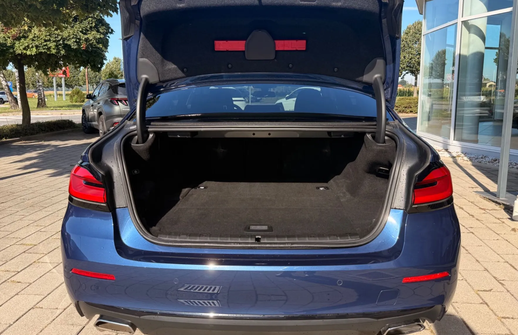 Zunanja slika - BMW Serija 5 - : 530e iPerformance Avt. - 9