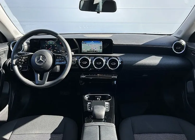 Zunanja slika - Mercedes-Benz CLA-Razred - CLA Shooting Brake CLA 200-LED-NAVI-PDC-TEMPO-1.LAST-NEMŠKI - 8