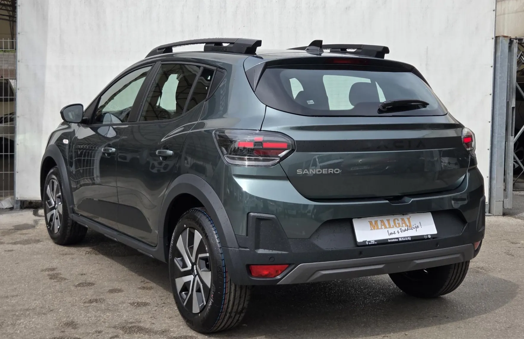 Zunanja slika - Dacia Sandero - Stepway Expression TCe110 + Paket Zima - 6