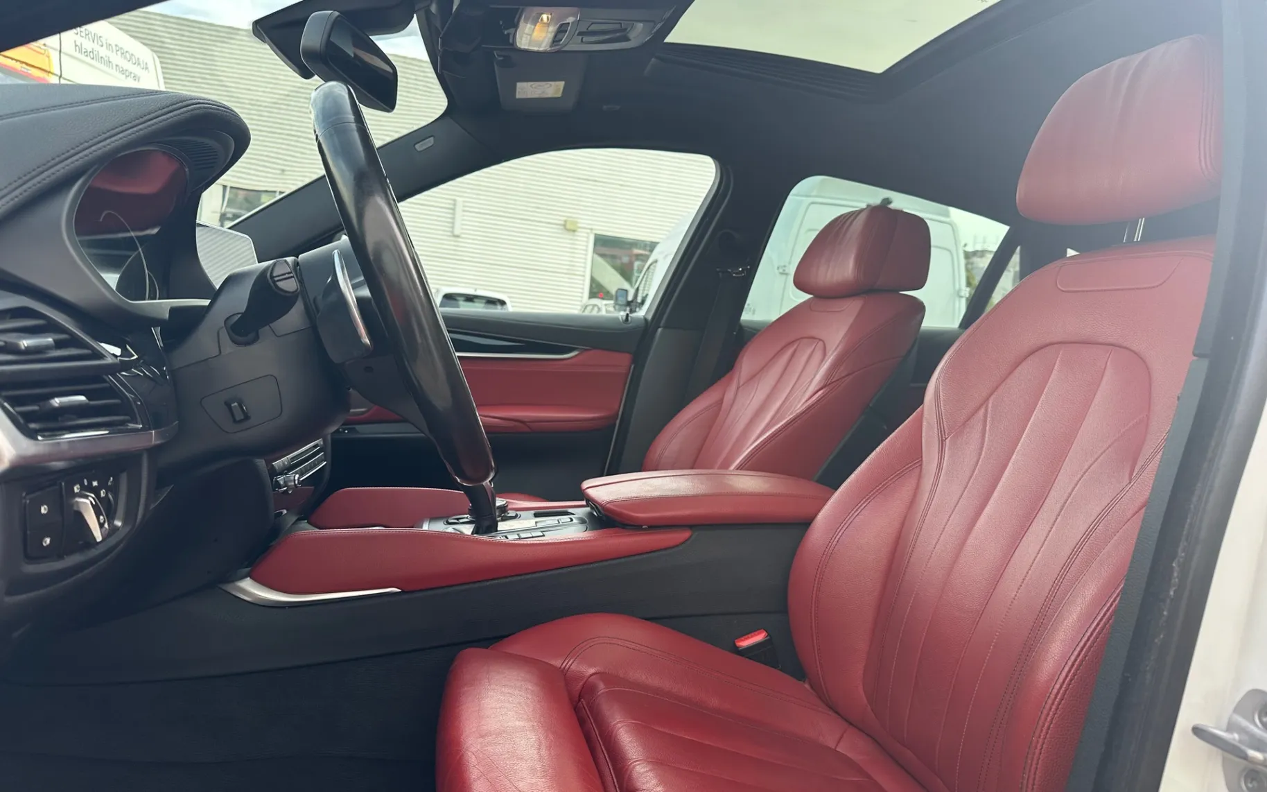Zunanja slika - BMW X6 - xDrive 40d Avt. B O-360-Zračno-Head up-Memory-LED - 7