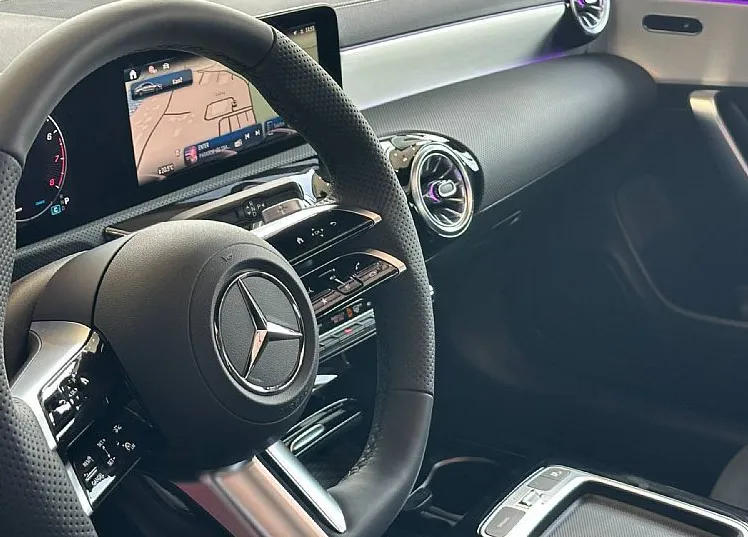 Zunanja slika - Mercedes-Benz CLA-Razred - CLA 200 AMG EDITION - dobava takoj... - 11