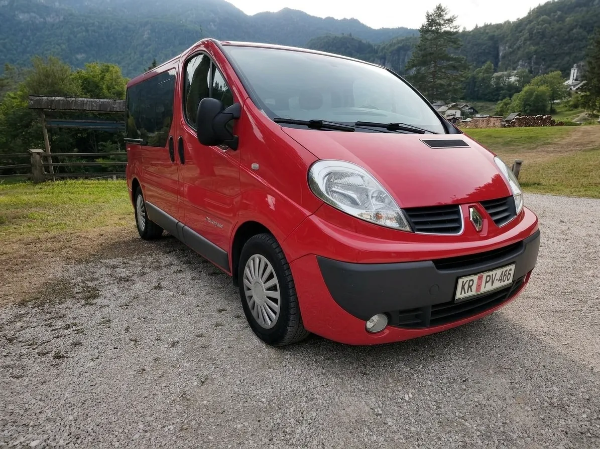 Zunanja slika - Renault Trafic - Passanger - 3