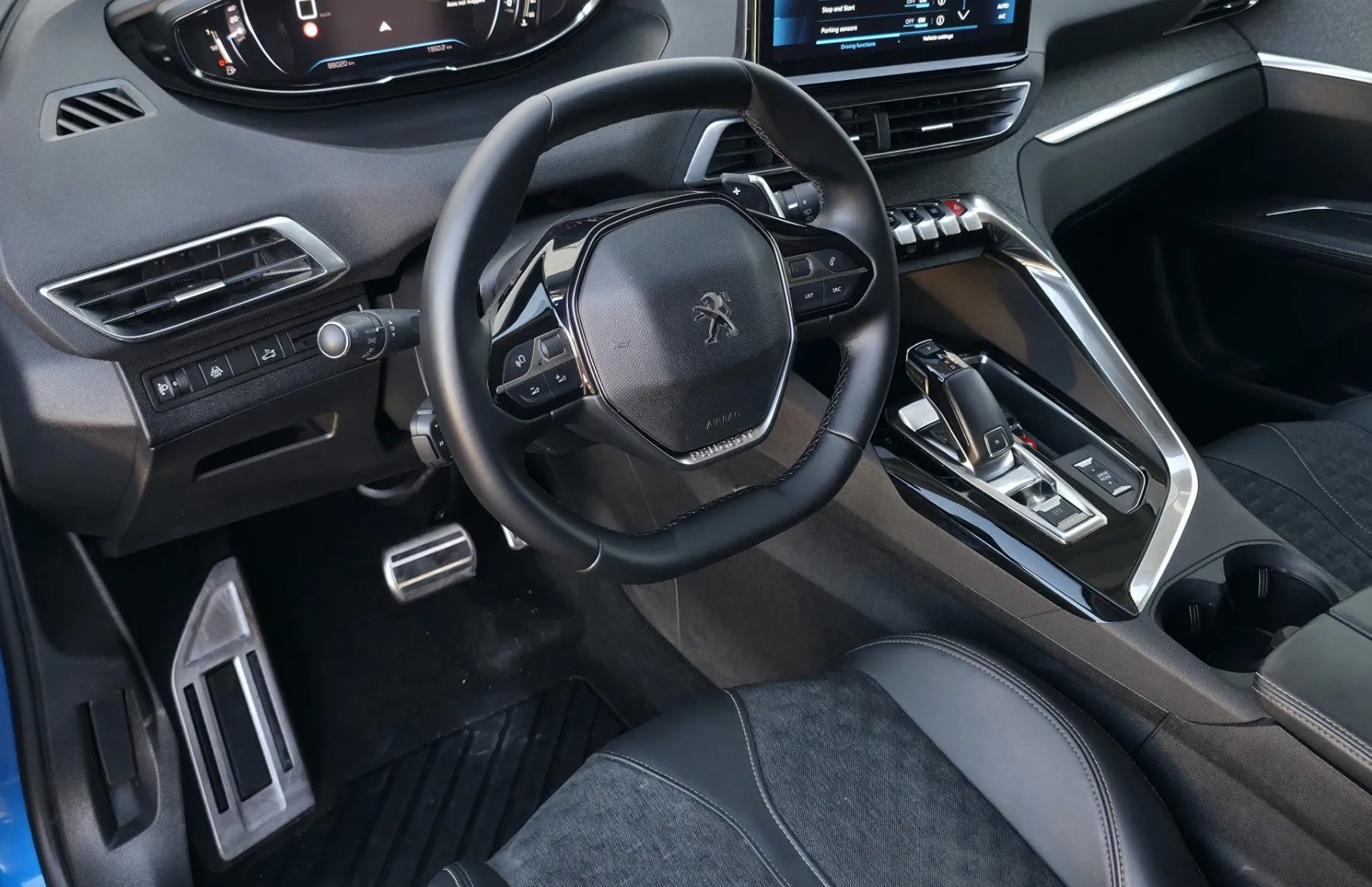 Zunanja slika - Peugeot 3008 - 1.5HDI EAT8 Road Trip LED•BLIS•KEYLESS•KAMERA•18C• - 5