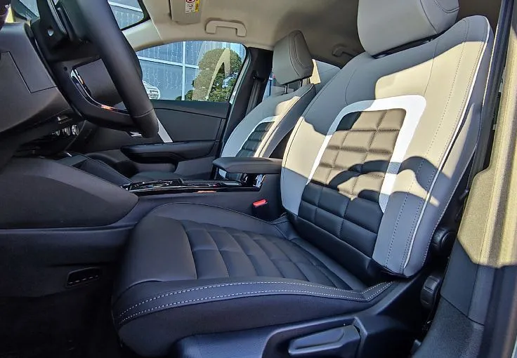 Zunanja slika - Citroën C4 - Max Hibrid 145 avtomatik - 5