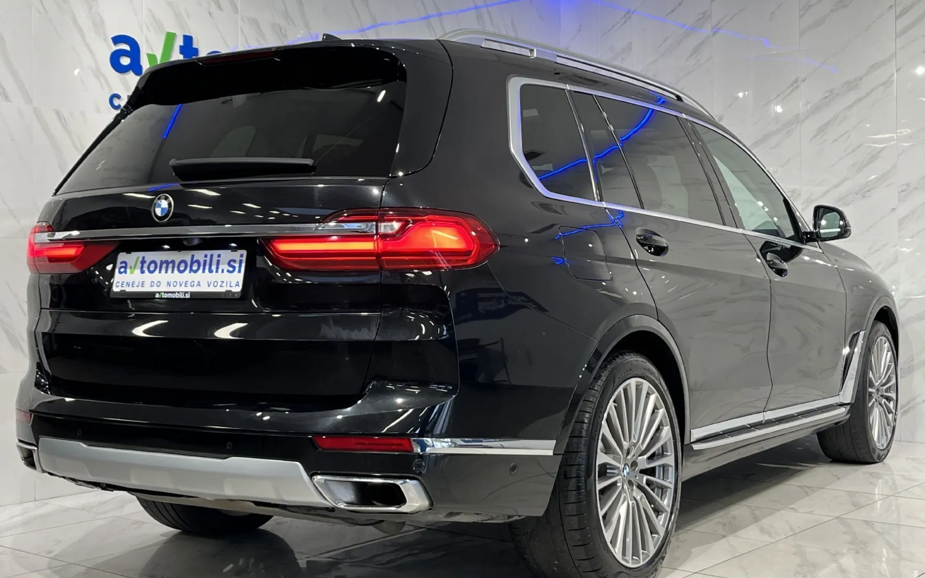 Zunanja slika - BMW serija X7: - xD30d|SoftC|Zračno|SkyL|Masaža|360K|Harman|HUD|... - 4