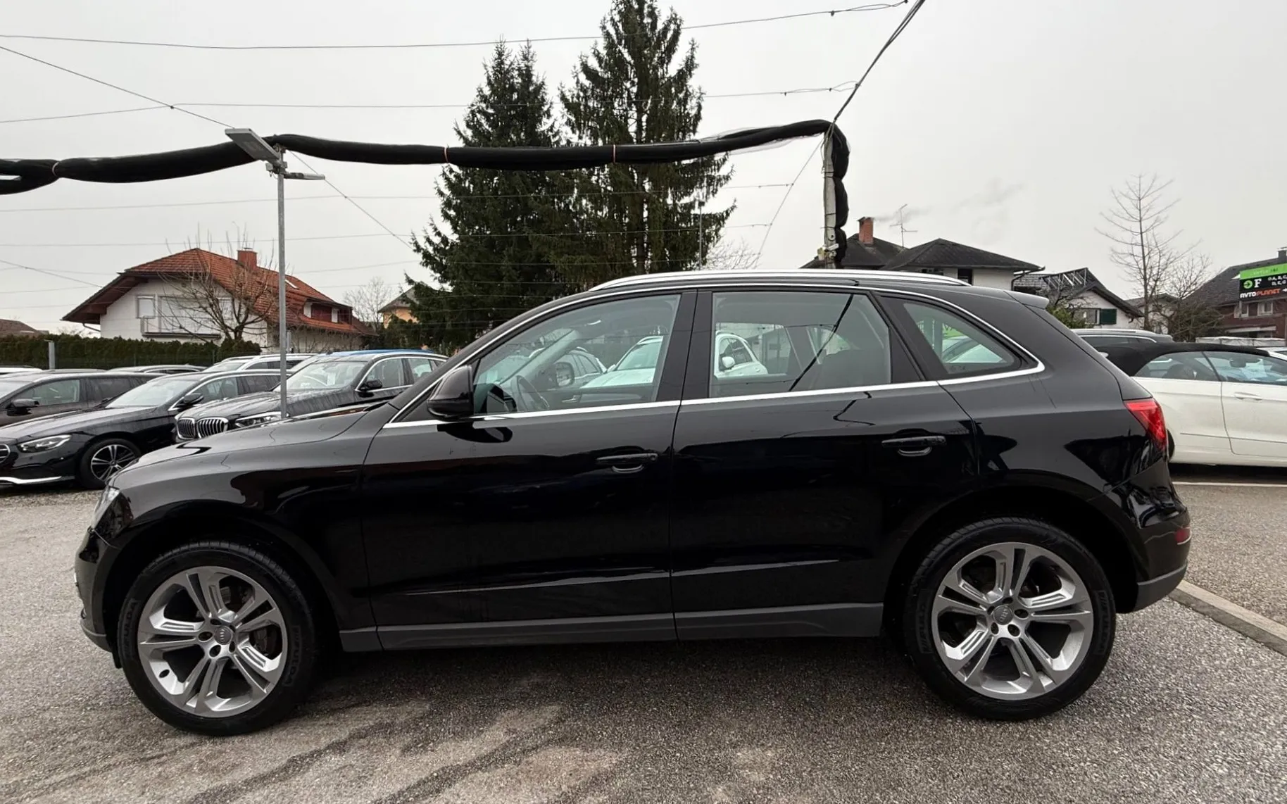 Zunanja slika - Audi Q5 - 2.0 TDI Quattro AUT. ACC LED XENON MMI+ ALU20 - 2