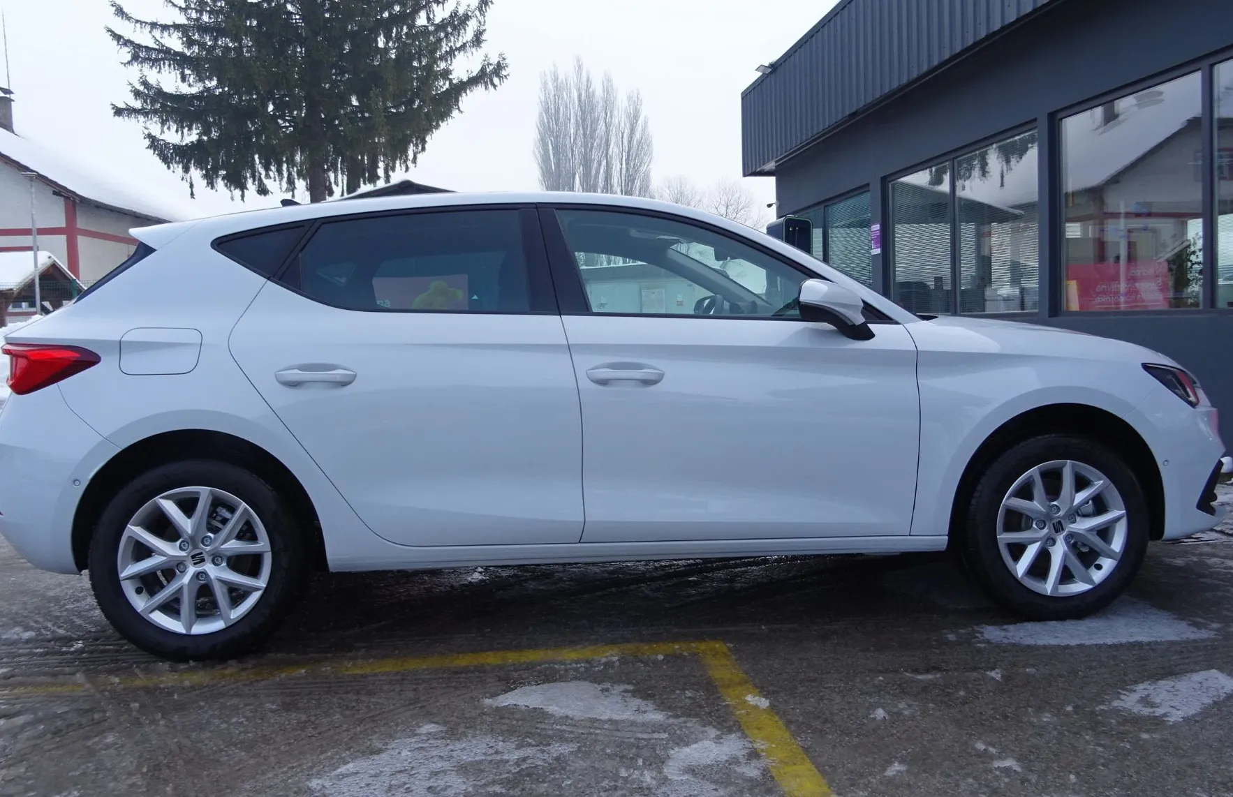 Zunanja slika - Seat Leon - 1.5 TSI 115KM STYLE EDITION - VLEČNA KLJUKA - - 3