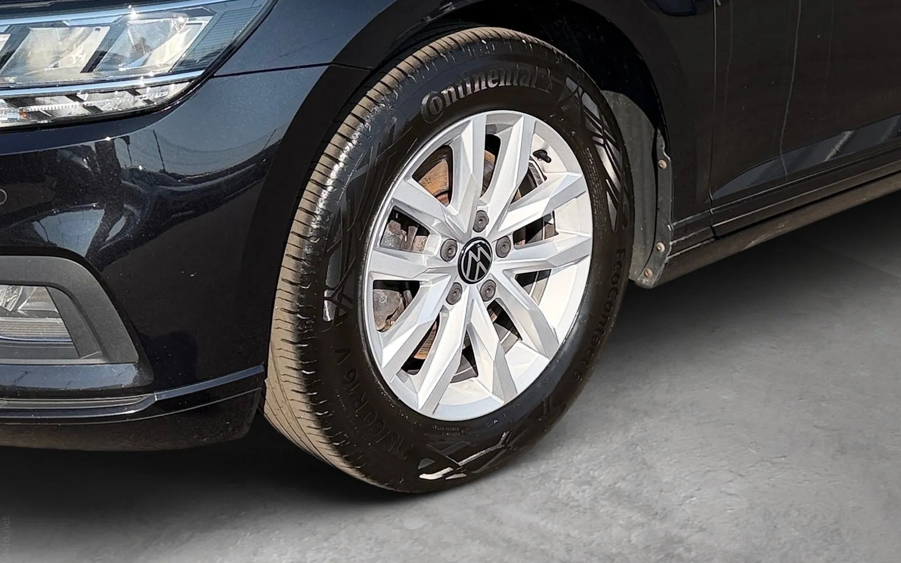 Zunanja slika - Volkswagen Passat Variant - 2.0 TDI BMT SCR Business DSG-Vl. Kljuka-Masaža A.. - 6