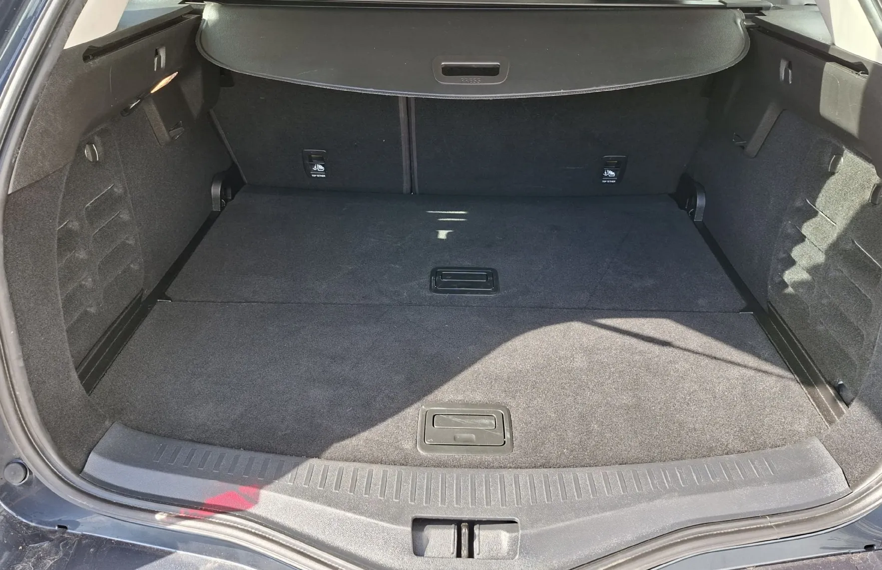 Zunanja slika - Renault Mégane - Megane INTENS 1.5 BluedCi EDC - 12