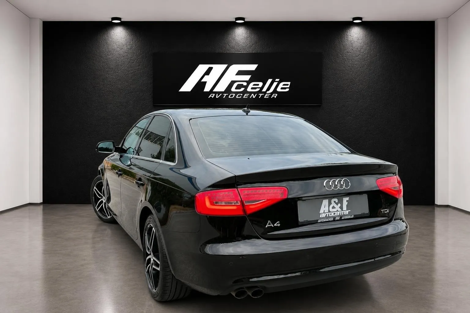 Zunanja slika - Audi A4 - 2.0 TDI - 4