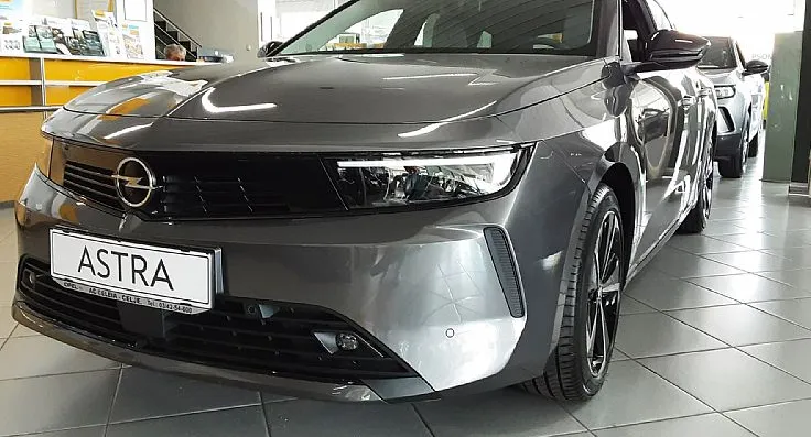 Zunanja slika - Opel Astra - 1.2 TURBO 80KW S S Edition ST - 1