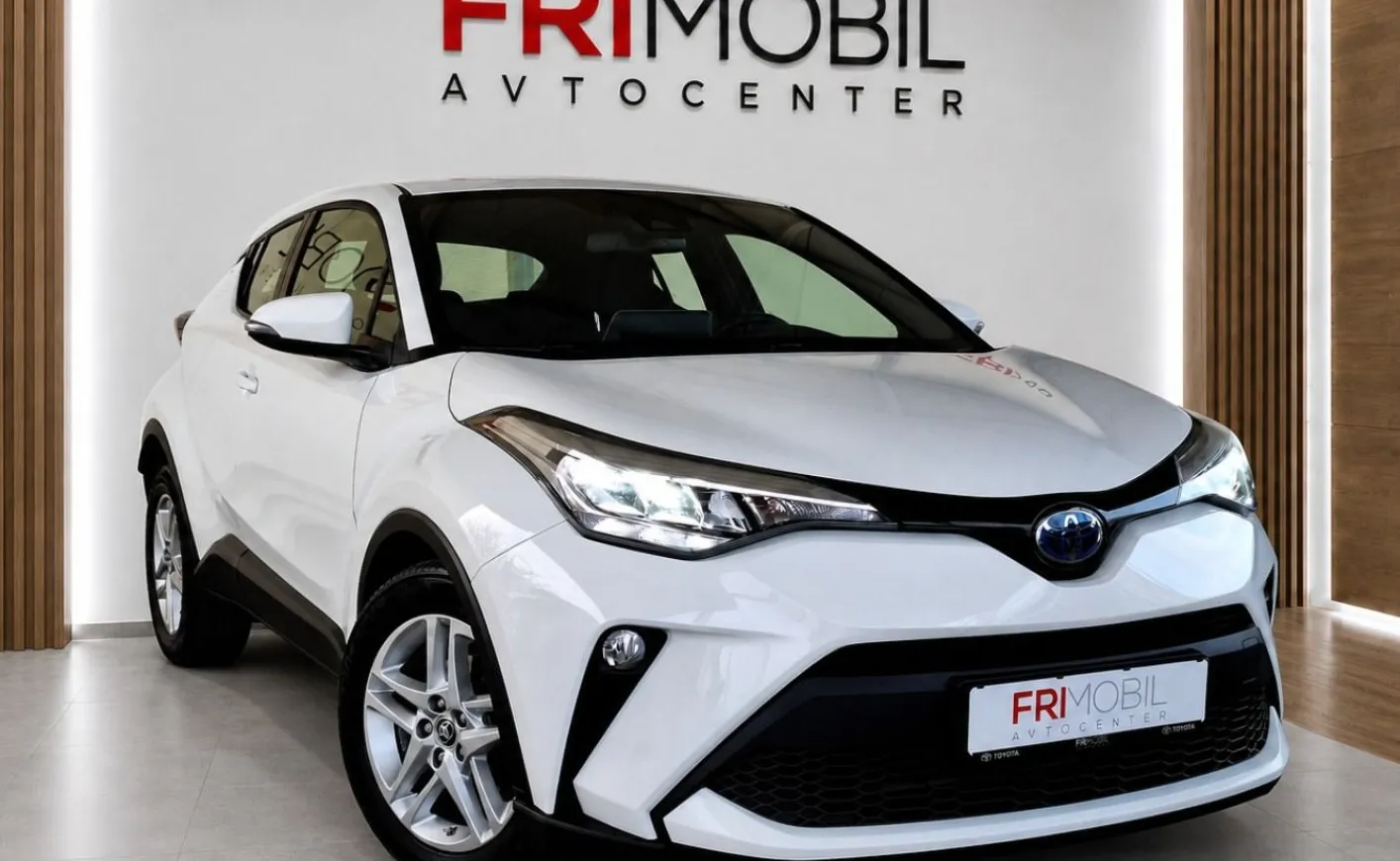 Zunanja slika - Toyota C-HR - 1.8 hibrid HEV C-ENTER SMART... - 2
