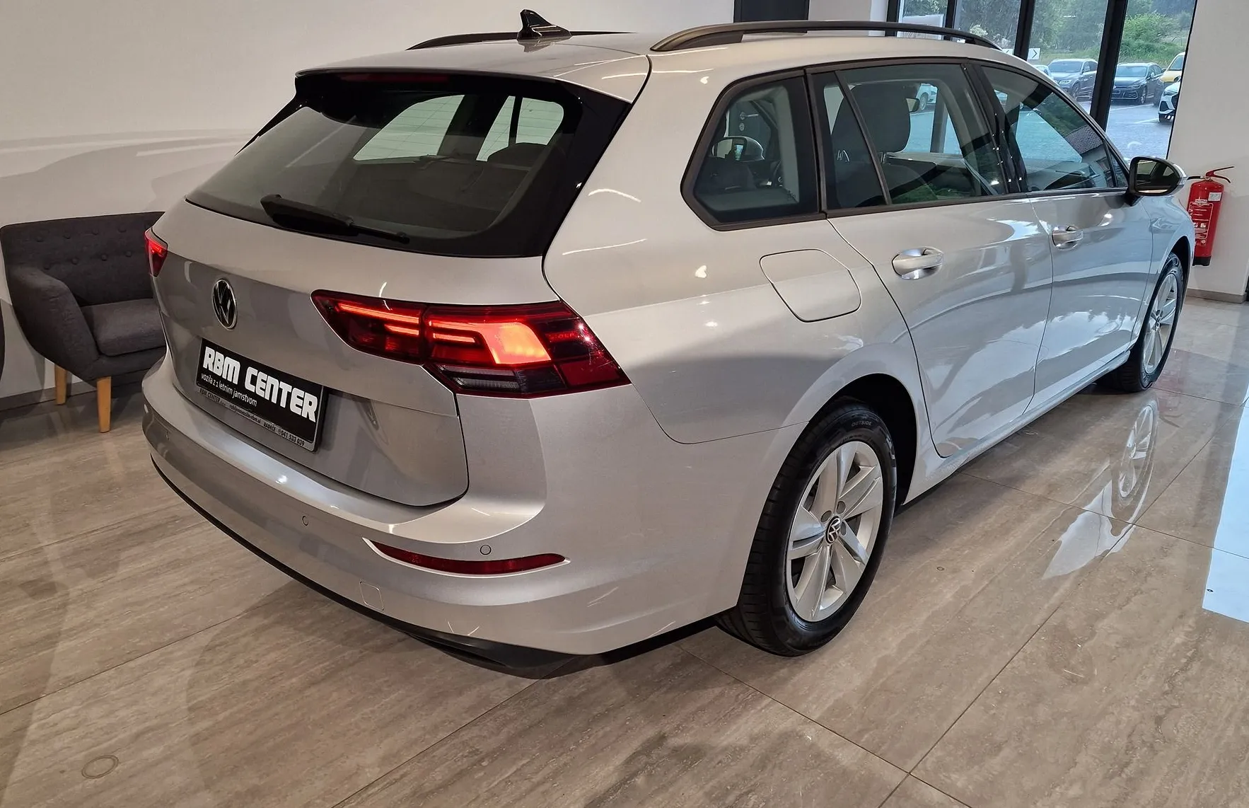 Zunanja slika - VW Golf - Variant 2.0 TDI DAB|NAVI|LED|PDC|KLJUKA|AMBIENT|VIRTUAL - 2
