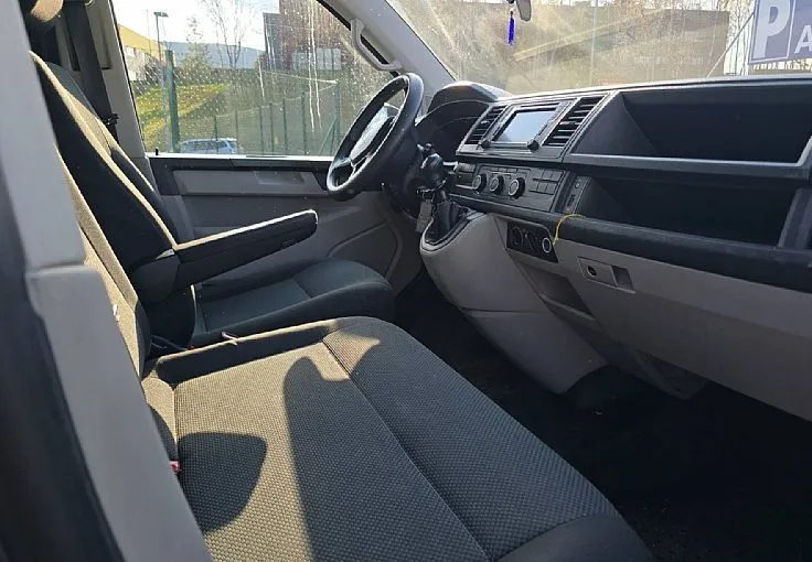 Zunanja slika - VW Transporter - T6 2.0 TDI 8+1 SEDEŽ KLIMA KLJUKA PARK SENZORJI... - 5
