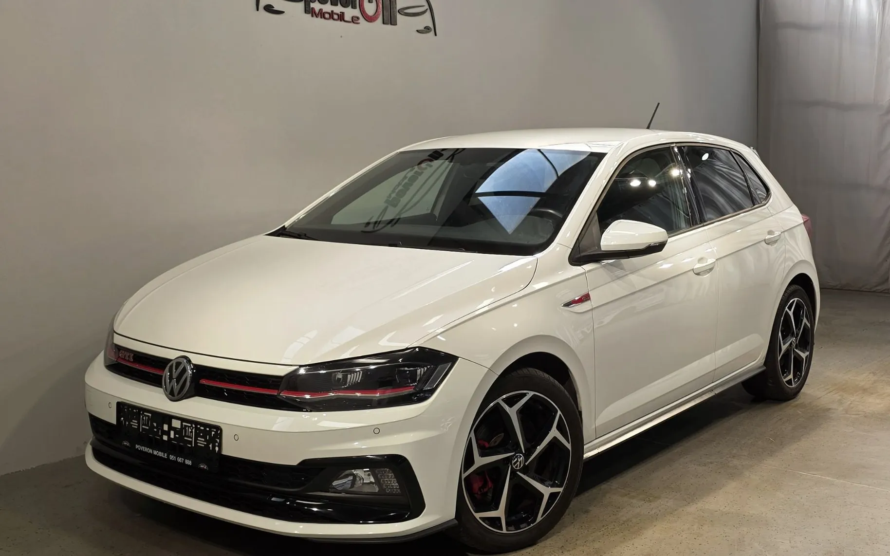 Zunanja slika - Volkswagen Polo - 2.0GTI DSG LED NAVI PDC ALKANTARA 2xKLIMA - 1