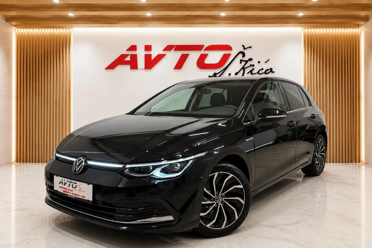 Zunanja slika - Volkswagen Golf - 2.0 TDI-STYLE-IQ-VIRTUAL-LED-AMBIENT-ACC-NAVI... - 1