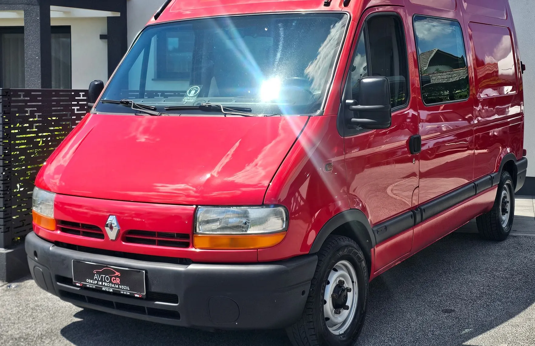 Zunanja slika - Renault Master - 2.8JTD - 12