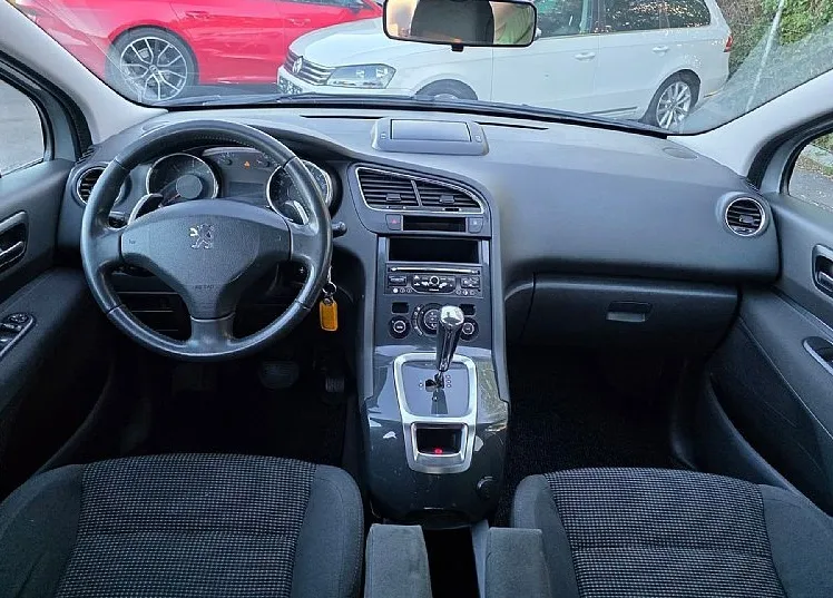 Zunanja slika - Peugeot 5008 - ACCESS 1.6 HDI 115 FAP AVT. NAVI-ALU-PDC - 9