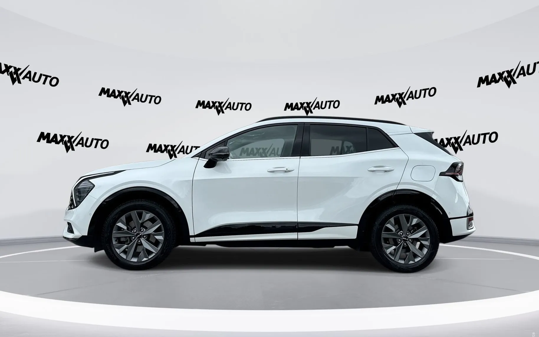 Notranja slika - KIA Sportage - AWD 1.6 T-GDI HEV GT-Line Avt - 8