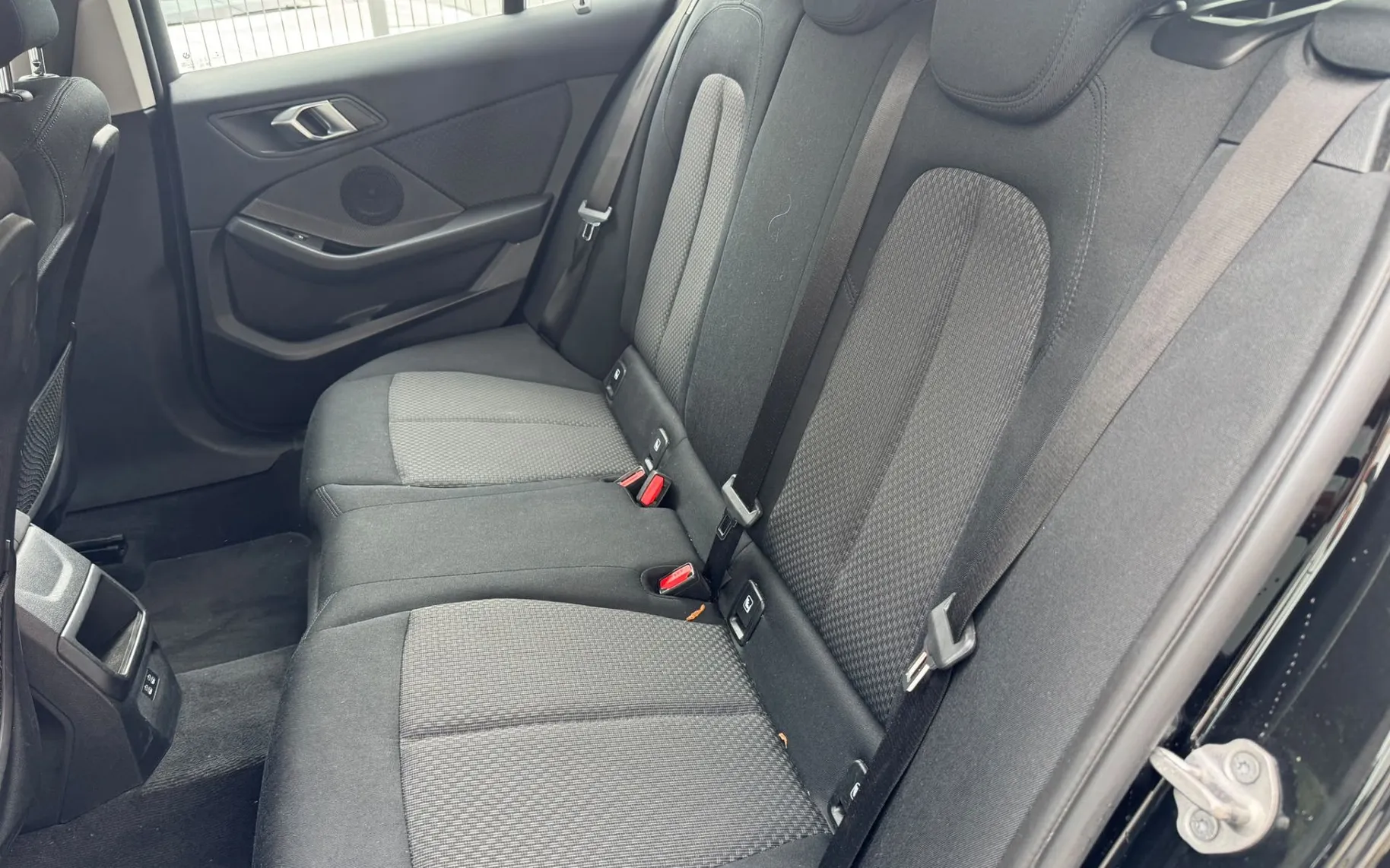 Zunanja slika - BMW Serija 1 - 116d - BUSINESS DESIGN - 8