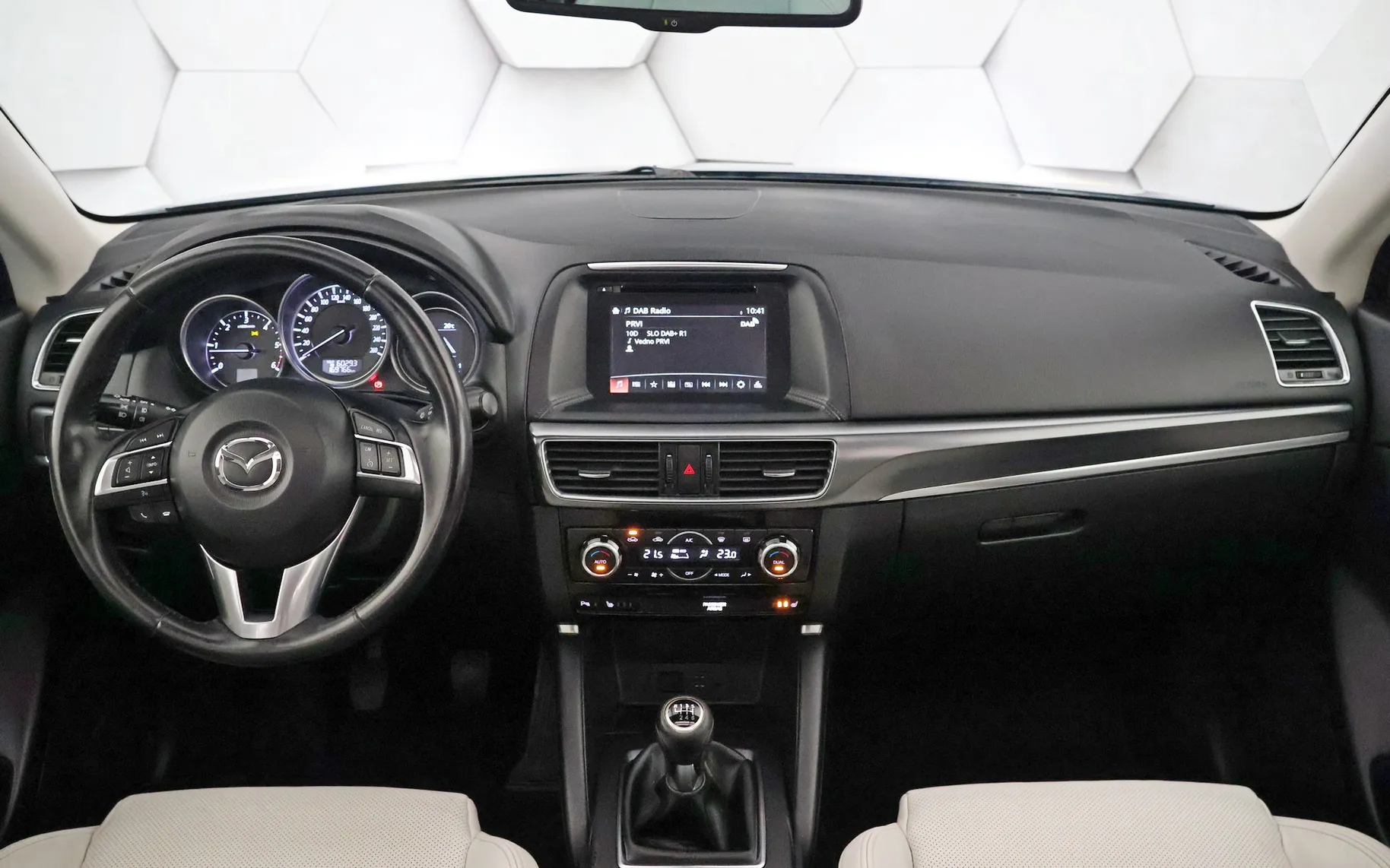Zunanja slika - Mazda CX-5 - 2.2d AWD Revolution TOP 150KM - 7