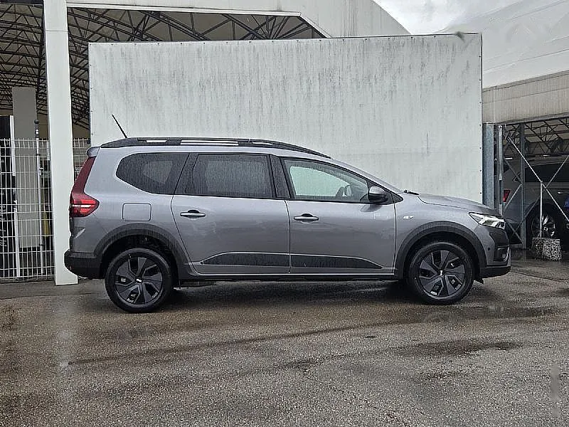 Zunanja slika - Dacia Jogger - Expression 110 + Paket Varnost + My Revision - 4