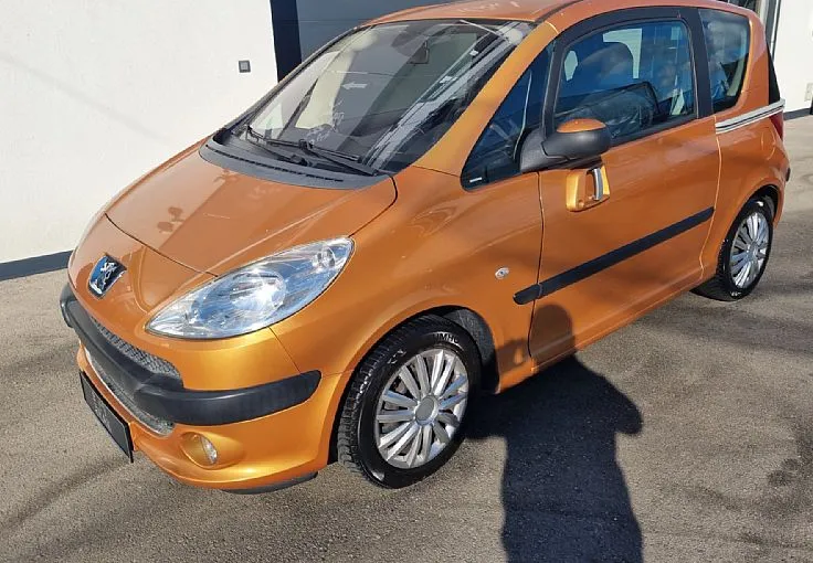Zunanja slika - Peugeot 1007 - Style 1.4 98964 KM, AVT.KLIMA,2XEL. DRSNA VRATA - 2