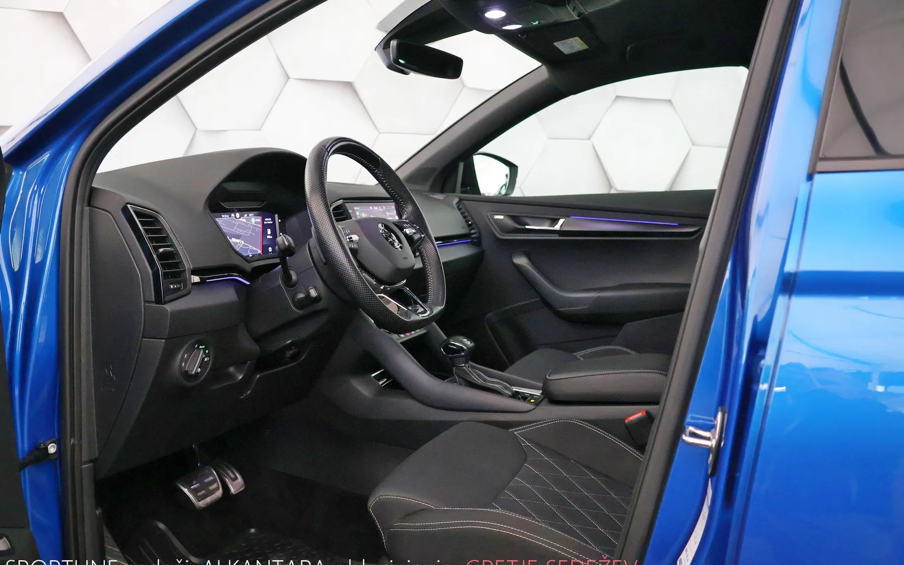 Zunanja slika - Škoda Karoq - 2.0 TDI 4x4 DSG Sportline 150KM - 9