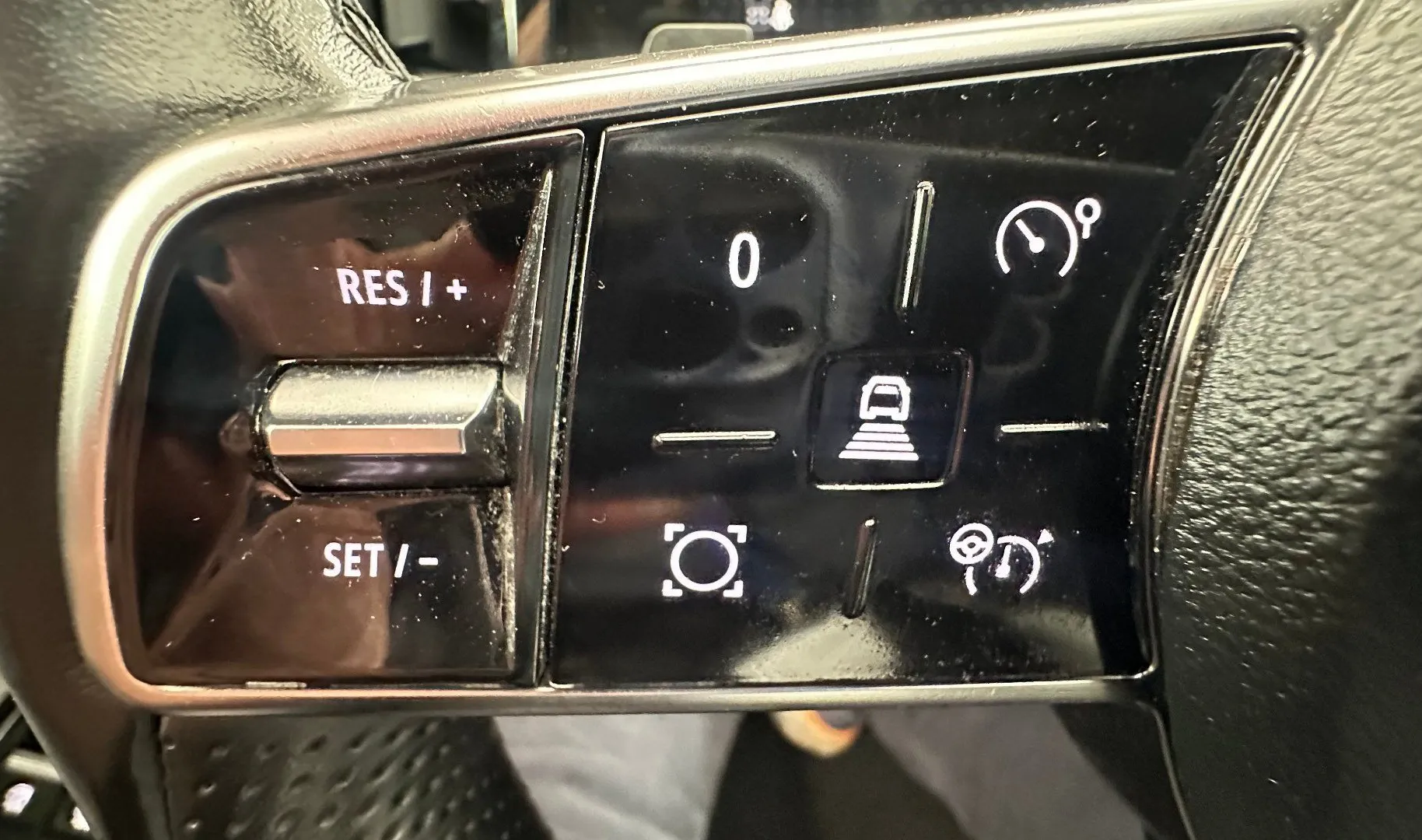 Zunanja slika - Renault Espace - E-Tech full hybrid 200 Iconic.USNJE.KAMERA.7 SEDEŽ - 13