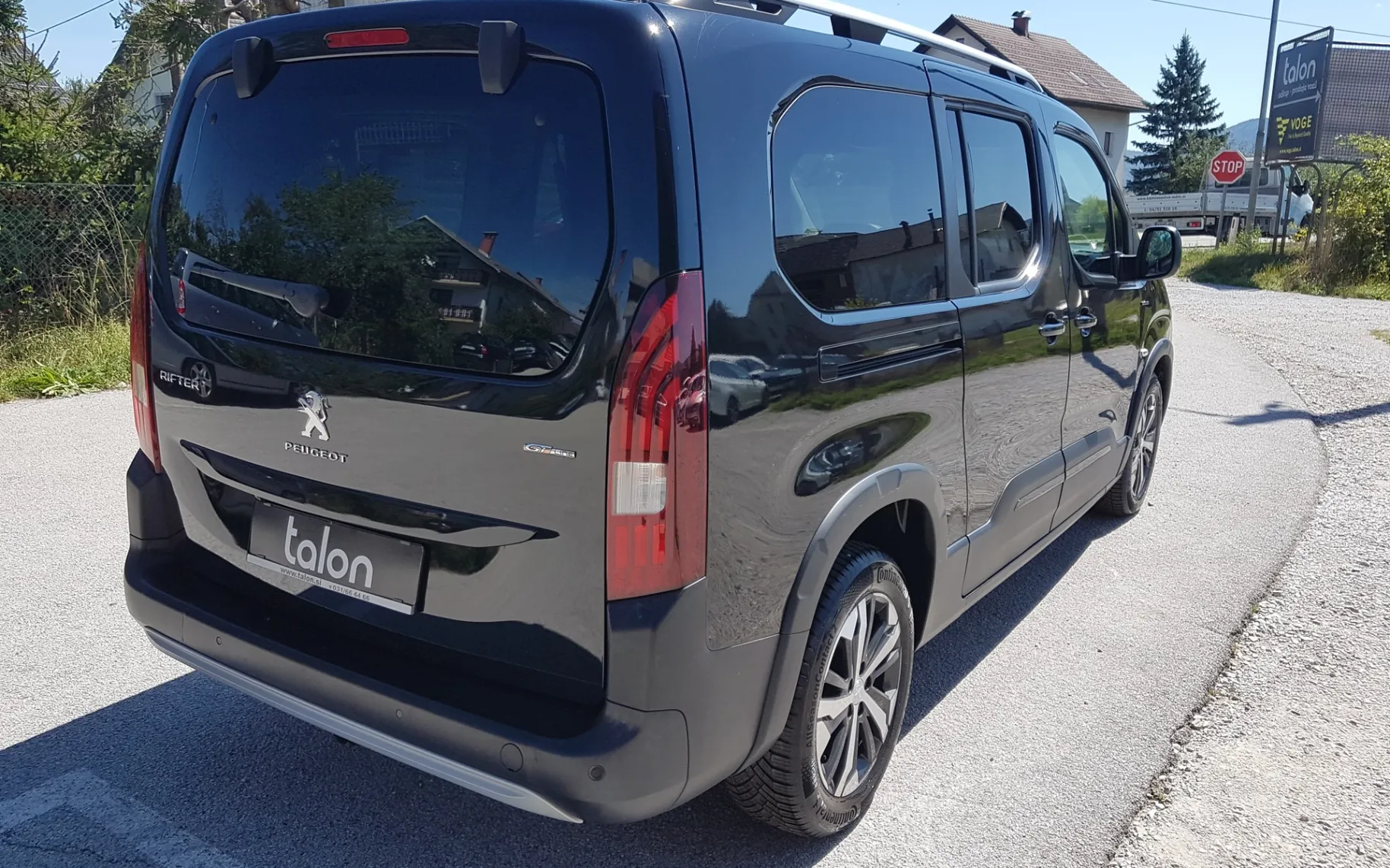 Zunanja slika - Peugeot Rifter - 1.5 HDI AUT. GT LINE L2 - PODALJŠAN - 1. LASTNIK - 6