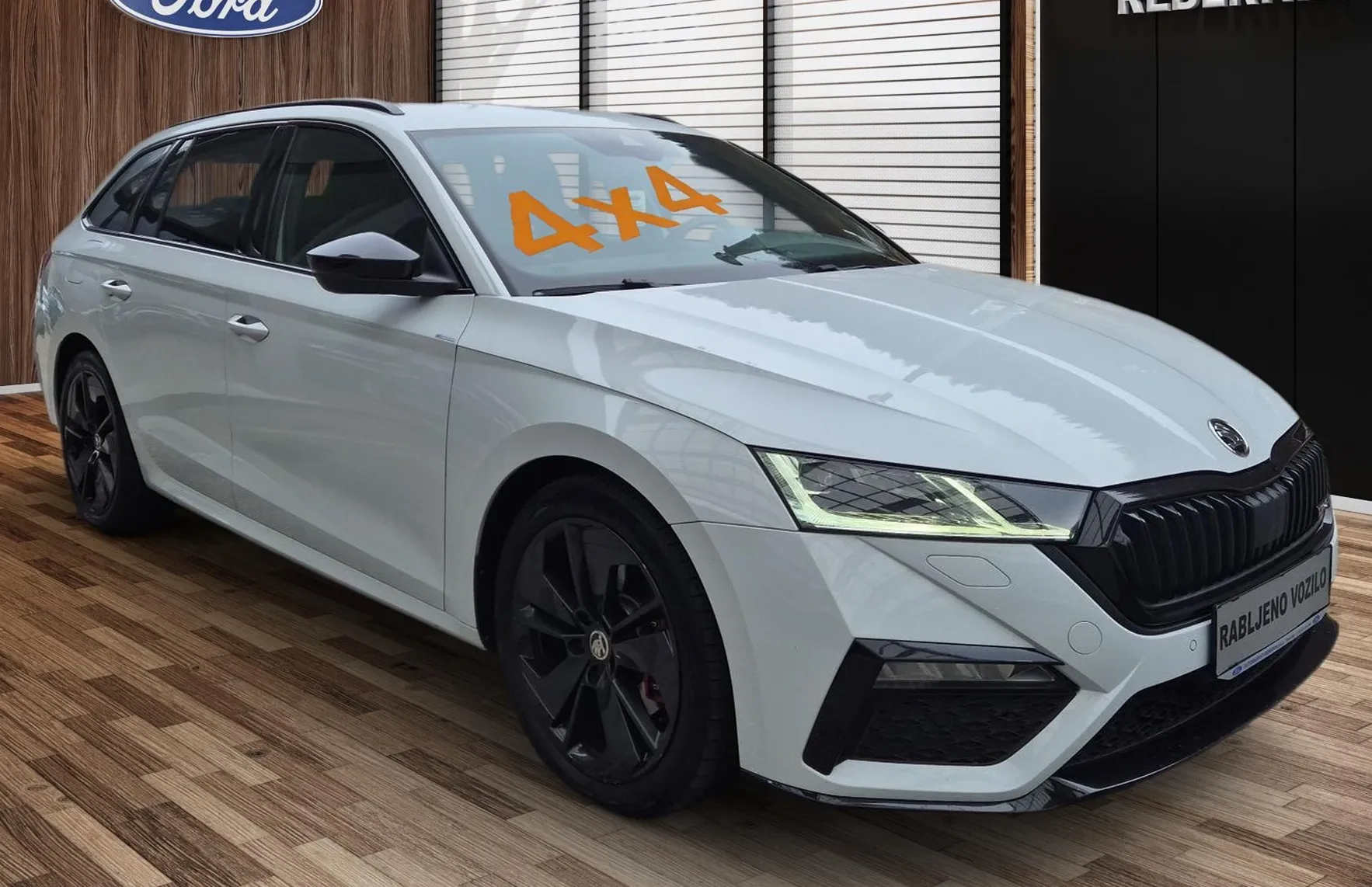 Zunanja slika - Škoda Octavia - RS 2.0TDI 200PS DSG 4X4-1.LAST-LED-RADAR-NAVI-PDC - 2