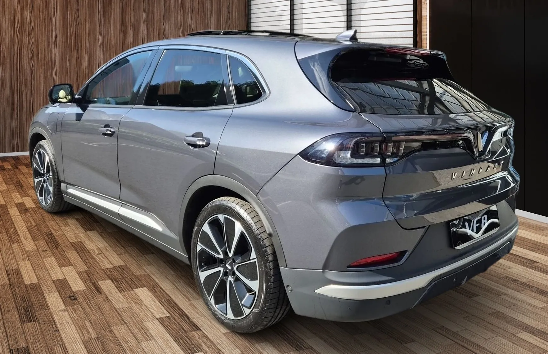 Zunanja slika - Vinfast VF8 - 87.7kWh AWD Plus 408PS-GRATIS POLNILNICA 22KW - 5