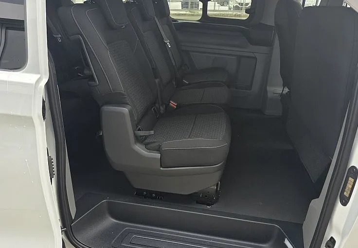 Zunanja slika - Ford E-Transit Custom - Transit Custom TREND 8+1   2.0 170 KM - A8 - 12