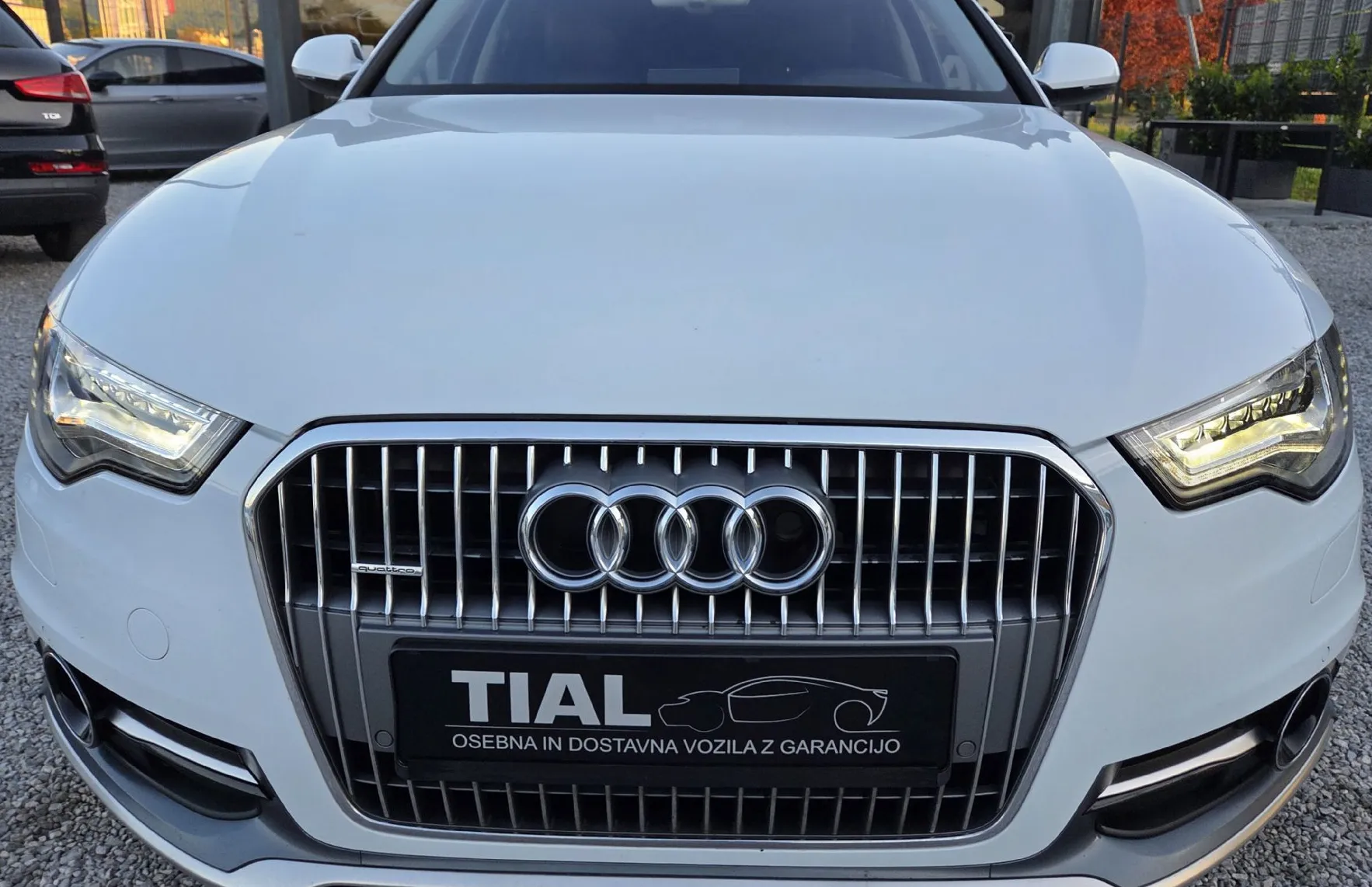 Zunanja slika - Audi A6 Allroad - 3.0TDIquattro-night vision-pdc navi-alu-kamera - 2