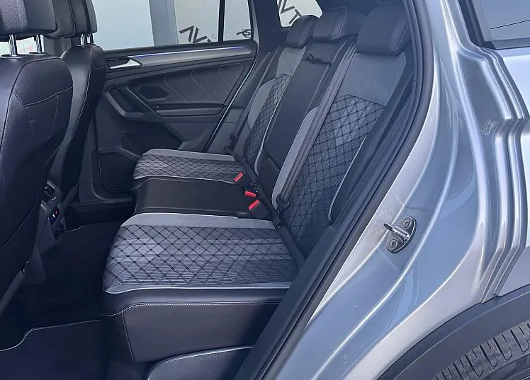Zunanja slika - VW Tiguan - 2.0 TDI SCR BMT R-LINE-PANO-VIRTUAL-BLACK - 8